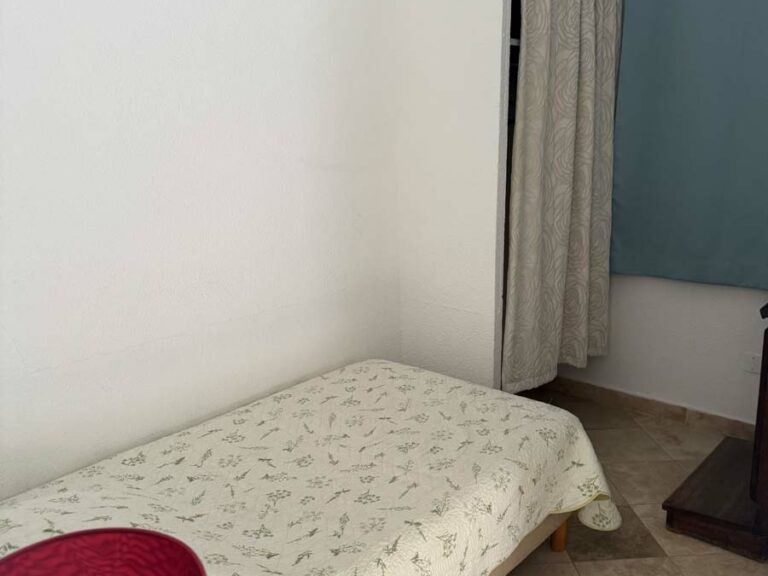 Chez Monique & Sa Fille à Bédoin - Chambre Lavande