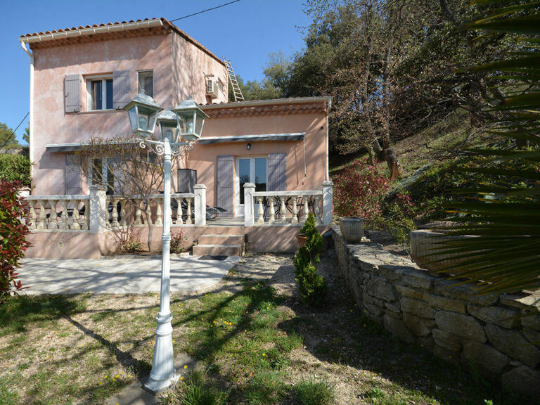 Chez Monique & Sa Fille à Bédoin - Chambre Twin Marine avec kitchenette